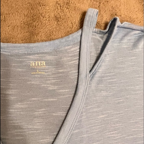 A.n.a. Baby Blue Short Sleeved Blouse Large - Picture 5 of 8